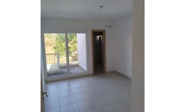 SE VENDE CASA EN EL PH VICTORIA EN BRISAS DEL GOLF