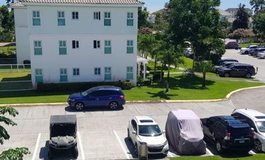 SE VENDE APARTAMENTO EN EL EDIFICIO HOWARD EN BIJAO