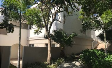 SE ALQUILA HERMOSA CASA EN BUENAVENTURA