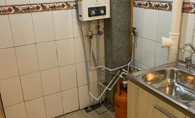 DEPTO 3 DORM/ 1ER PISO/ REMODELADO