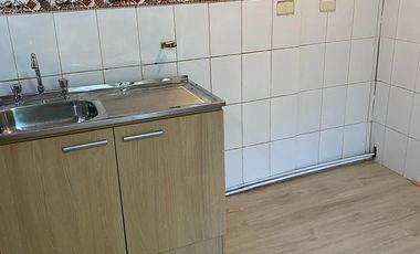 DEPTO 3 DORM/ 1ER PISO/ REMODELADO