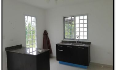 SE VENDE CASA EN EL PH THE VILLAGE BEACH EN SAN CARLOS