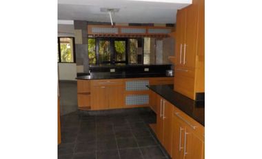 SE VENDE CASA EN COCO DEL MAR