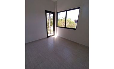 SE VENDE CASA EN EL PH NATIVA EN HOWARD