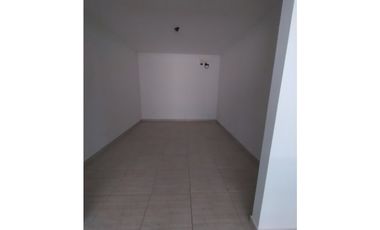 SE VENDE CASA EN EL PH NATIVA EN HOWARD