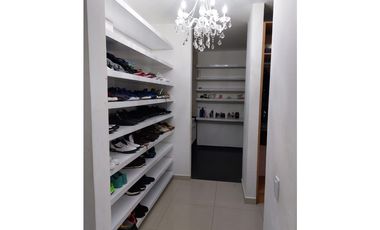 SE ALQUILA CASA EN EL PH COSTA ESMERALDA EN COSTA SUR