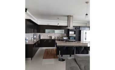 SE ALQUILA CASA EN EL PH COSTA ESMERALDA EN COSTA SUR