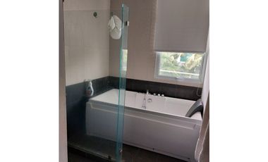 SE ALQUILA CASA EN EL PH COSTA ESMERALDA EN COSTA SUR