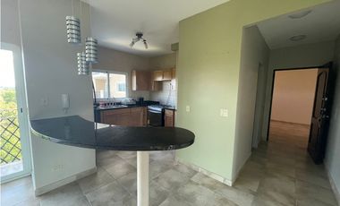 SE VENDE APARTAMENTO EN PH ALCAZAR PARK EN CORONADO