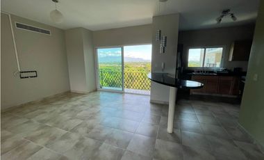 SE VENDE APARTAMENTO EN PH ALCAZAR PARK EN CORONADO