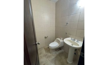 SE VENDE APARTAMENTO EN PH ALCAZAR PARK EN CORONADO