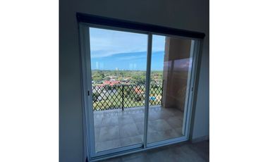 SE VENDE APARTAMENTO EN PH ALCAZAR PARK EN CORONADO