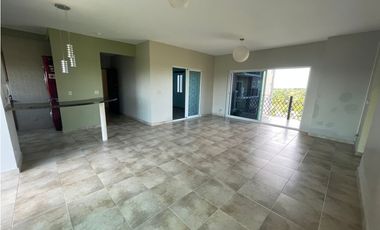 SE VENDE APARTAMENTO EN PH ALCAZAR PARK EN CORONADO