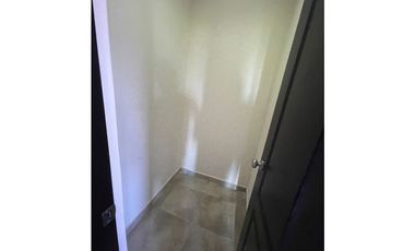 SE VENDE APARTAMENTO EN PH ALCAZAR PARK EN CORONADO