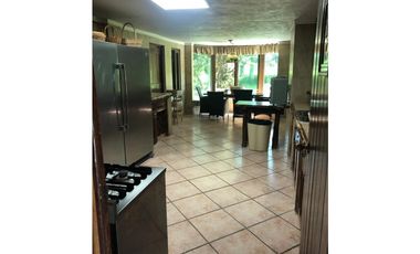 SE VENDE CASA EN EL VALLE DE ANTON