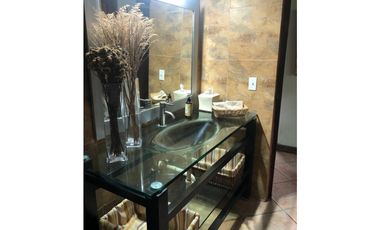 SE VENDE CASA EN EL VALLE DE ANTON