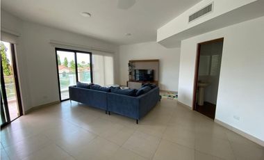 SE VENDE APARTAMENTO EN EL PH LAS OLAS II VISTA MAR SAN CARLOS