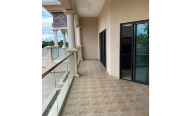 SE VENDE APARTAMENTO EN EL PH LAS OLAS II VISTA MAR SAN CARLOS