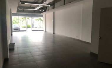 ALQUILO LOCALES EN SUNSET STRIP MALL PAITILLA