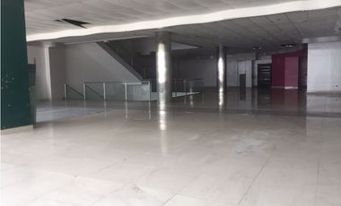 Se Alquila Local sobre Vía España