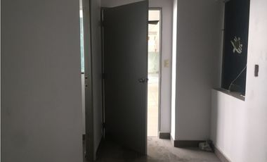 Se Alquila Local sobre Vía España