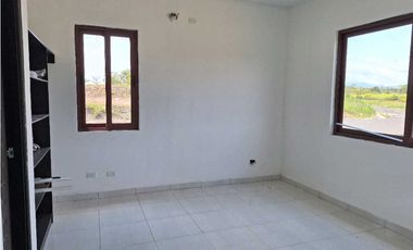 Venta de Terreno de 903 mts con Casa en San Carlos/ Hacienda Pacifica