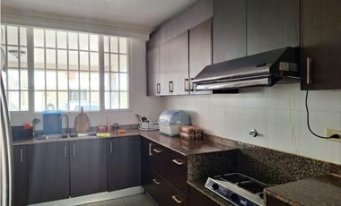 Venta de Casa esquinera de 310 mts en Brisas del Golf/ Brisas Point