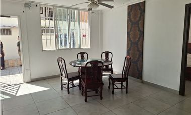 Venta de Casa esquinera de 310 mts en Brisas del Golf/ Brisas Point