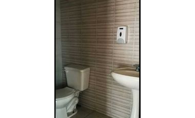 LOCALES COMERCIALES Y OFICINA PARQUE LEFEVRE 170M2