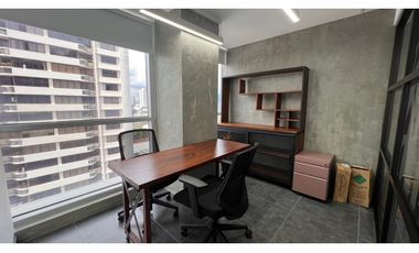 Venta de Oficina Amoblada en Obarrio, Kenex Plaza