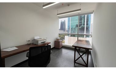 Venta de Oficina Amoblada en Obarrio, Kenex Plaza