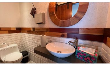 Venta de Oficina Amoblada en Obarrio, Kenex Plaza