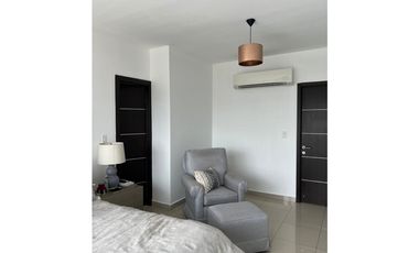 Se alquila apartamento Semiamoblado en San Francisco