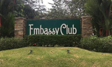 CASA DUPLEX EN CLAYTON EN EMBASSY CLUB  3REC 3B CBE L/B  336M2