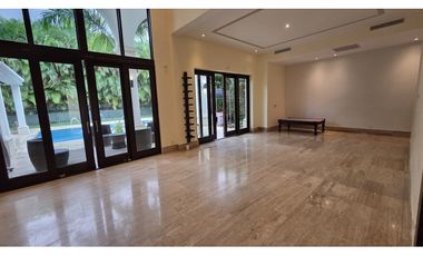 Fairway Estates $2,100,000