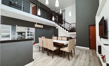 VENTA CASA PREMIUM 4/5 DORMITORIOS