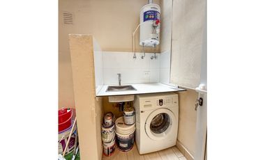 2 AMBIENTES CON DEPENDENCIA. CENTRO.