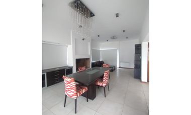 ALQUILER ANUAL BARRIO CAUSANA CARLOS PAZ CORDOBA PILETA