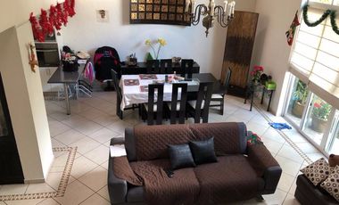 Delicias a una cuadra de la avenida san Diego