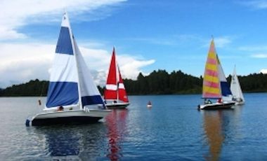 VENTA DE CASA CAMPESTRE CON ACCESO AL EMBALSE DE GUATAPÉ