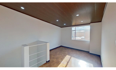 Casa en conjunto cerrado en venta en barrio El Pino, Suba