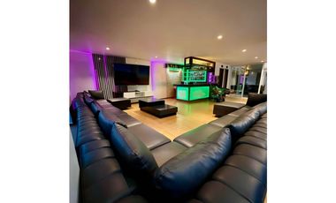 Casa campestre de lujo amoblada en venta - Parcelación en Rozo Palmira