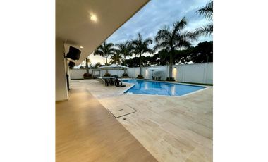 Casa campestre de lujo amoblada en venta - Parcelación en Rozo Palmira