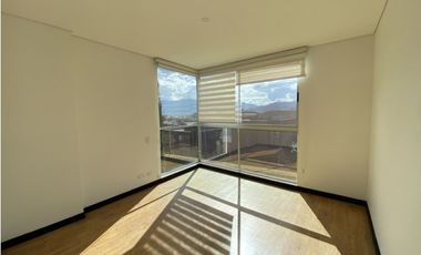 CASA EN ARRIENDO SECTOR LOMA DEL ATRAVESADO - ENVIGADO