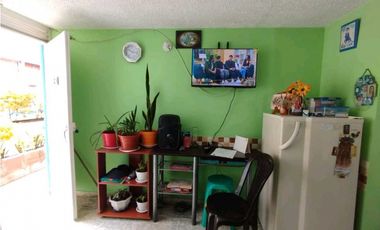 VENDO CASA 3 PISOS BOSQUES DE ZAPAN 1 SOACHA