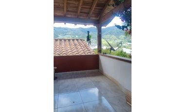 VENTA DE FINCA EN EL CARMEN DE VIBORAL VEREDA LA CHAPA