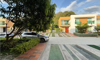 Arriendo casa en Rivera Campestre - SMR