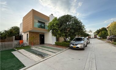 Arriendo casa en Rivera Campestre - SMR