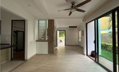 Arriendo casa en Rivera Campestre - SMR