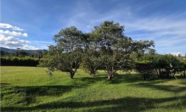 CASA FINCA EN ARRIENDO EN EL RETIRO ANTIOQUIA, SECTOR LA MARIA